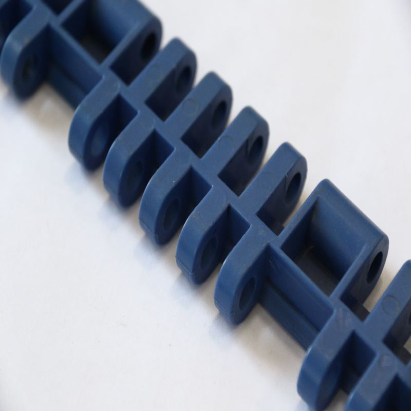 Customzied Food Industry Plastic Slat Conveyor Top Chain Plastic Modular Chain for Conveying in Food Beverage Industry 